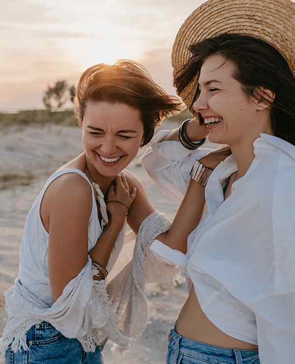 https://baeghamkot.com/wp-content/uploads/2020/10/home_02_portrait_04.jpg
